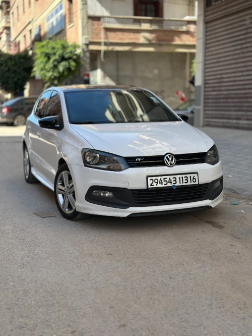 Volkswagen Polo 2013 R-line