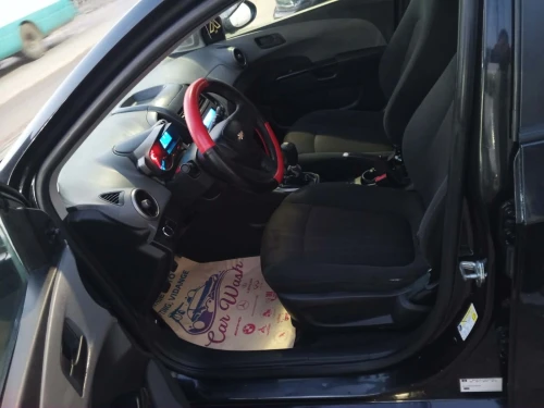 Chevrolet Sonic Hatchback 2013 Sonic Hatchback