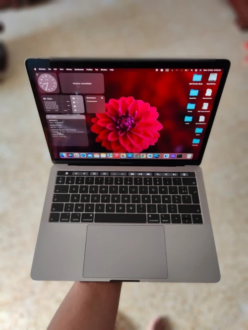 Macbook pro 2019 Touchbar 16GB RAM 512 SSD