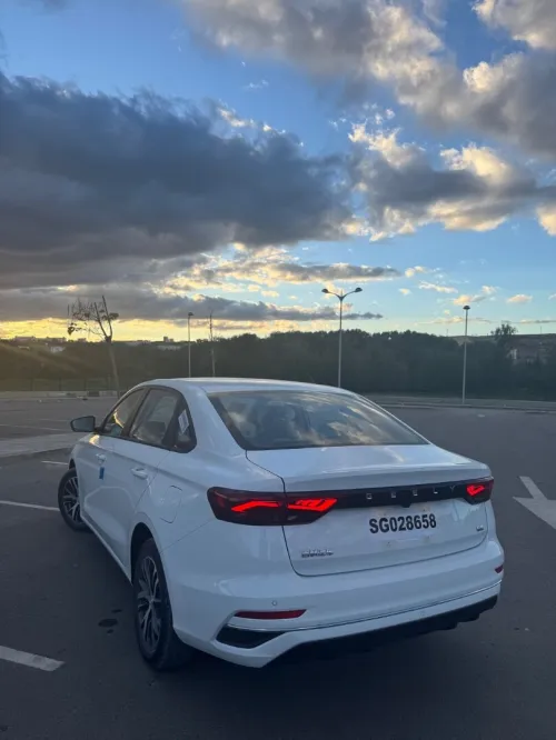 Geely Emgrand 2025 Emegrand