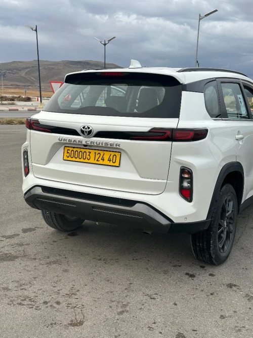 Toyota Urban cruiser 2024 