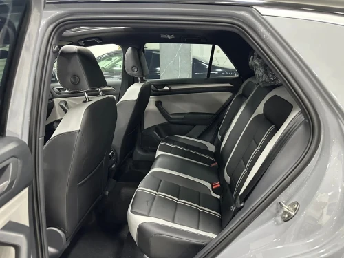 Volkswagen T-Roc 2025 R-Line 