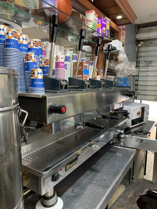 Matériel pour cafés complet prêt