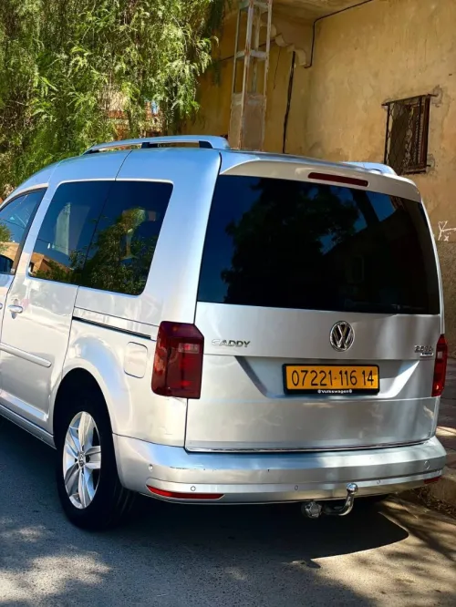 Volkswagen Caddy 2016 Generation four boit 5rapor