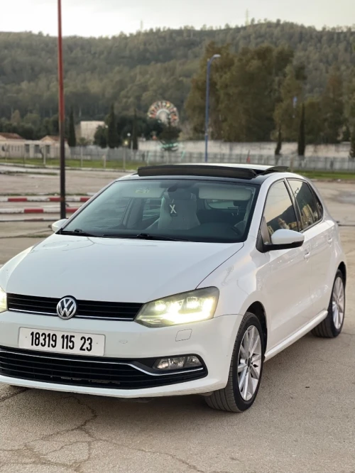 Volkswagen Polo 2015 Cara plus