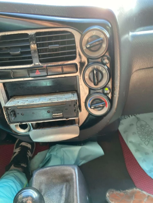 Kia k2700 palatou Kia k2700 platou 2011