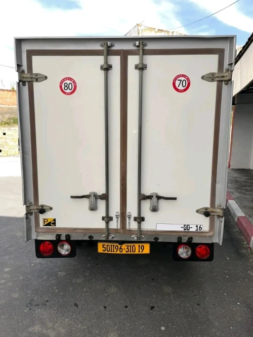 Kia k2700 farigo Kia k2700 farigo 2010