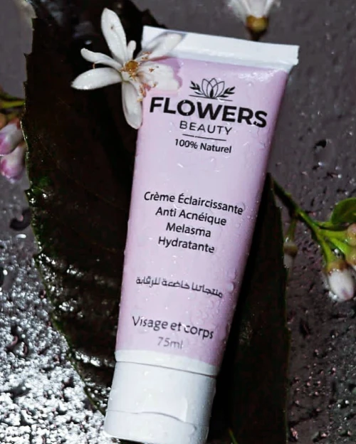 flowers beautyمتوفر بالجملة من العلامة التجاريةCrème éclaircissante anti acnéique