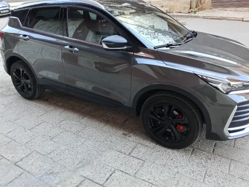 Geely Coolray 2025 La tout opson