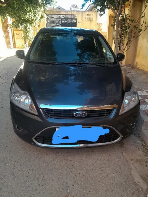 Ford Focus 4 portes 2008 Focus 4 portes