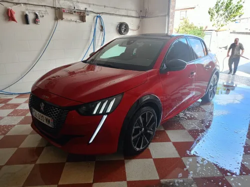 Peugeot 208 2022 GTi