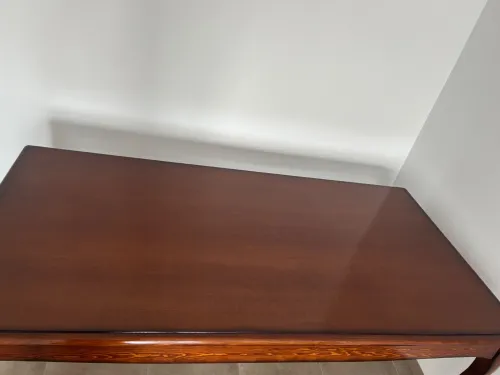 Table pour salle à manger 