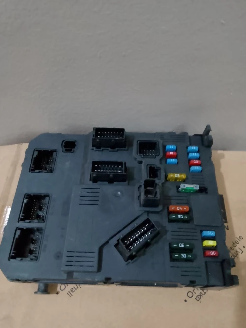 calculateur bsi 6580H2  6580 FP