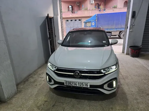 Volkswagen T-Roc 2025 Full option