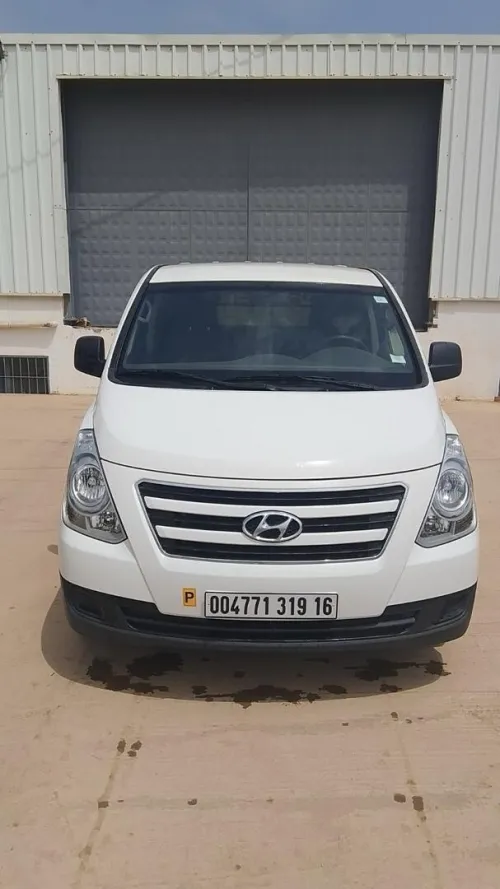 Hyundai H1 2019 vitré 2P