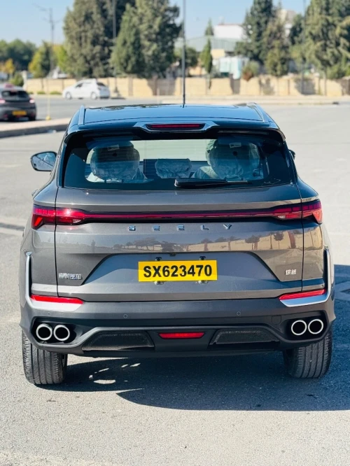 Geely Coolray 2025 
