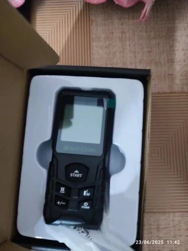 جهاز قياس المسافات بالليزر Télémètre laser