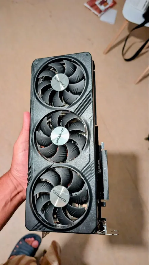 Rtx 4070 super gaming oc