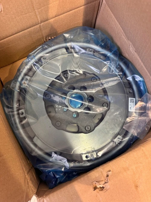 Volant moteur 1.5 Dci 110