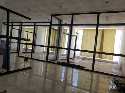 fenetre aluminium et pvc et veranda fabrication et réparation 