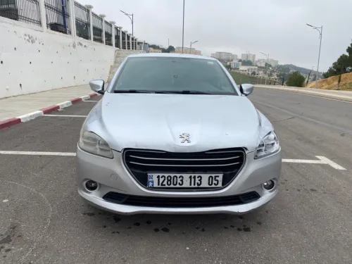 Peugeot 301 2013 Allure