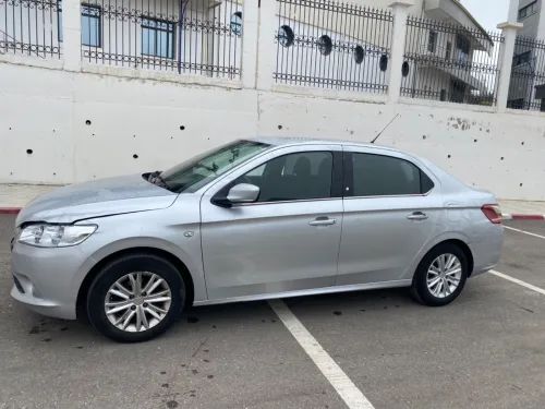 Peugeot 301 2013 Allure