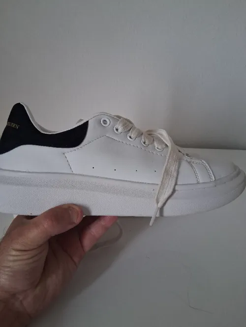 Alexander MQueen Taille 43