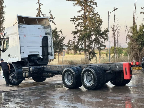 Renault PREMIUM 2009