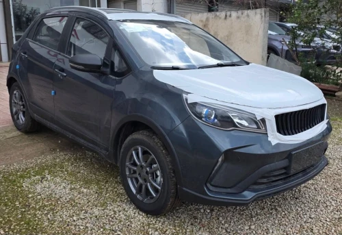 Geely Livan x3 pro manuel 2026 Manuel avec toit