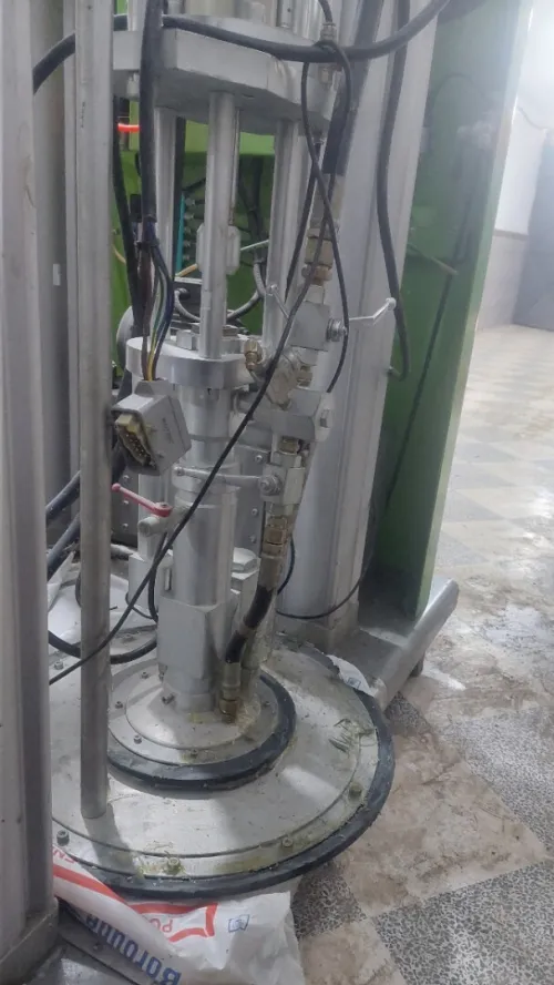 Chargeur sylicone de machine dinjection