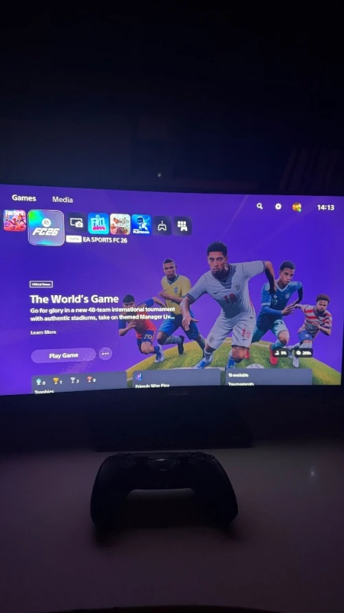 PACK PS5 STANDARD+2 MANETTES+GTA 5+FC25+FC24