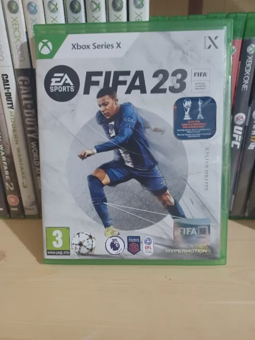 Cd FIFA 23 sous blister xbox series x