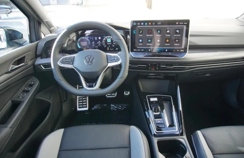 Volkswagen Golf 8 2026 R-Line