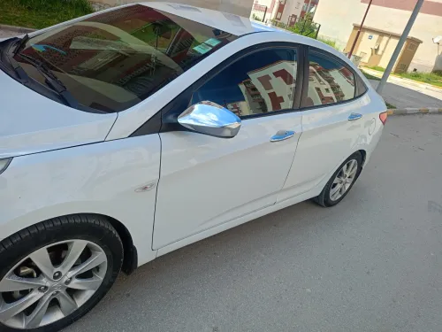 Hyundai Accent RB  4 portes 2018 