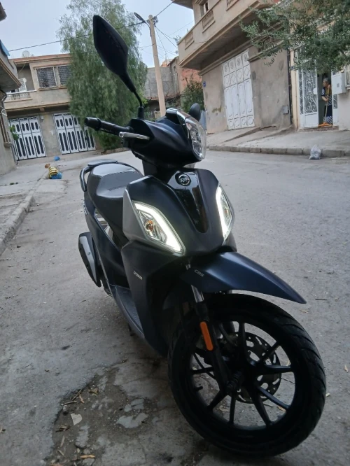 Sym st Blu glwaz 2024