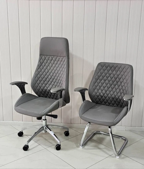 FAUTEUIL DIRECTIONNEL 1603