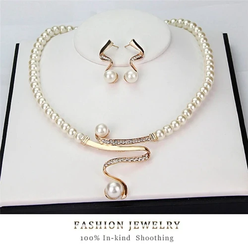 ENSEMBLE DE 2 PIÈCES POUR FEMME, COLLIER ET BOUCLES D'OREILLES EN PERLES ET STRASS