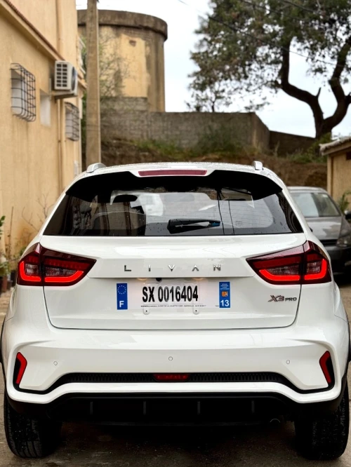 Livan X3 Pro  2026 Automatique ( Avec Toit - Desh Cam - Sparco )