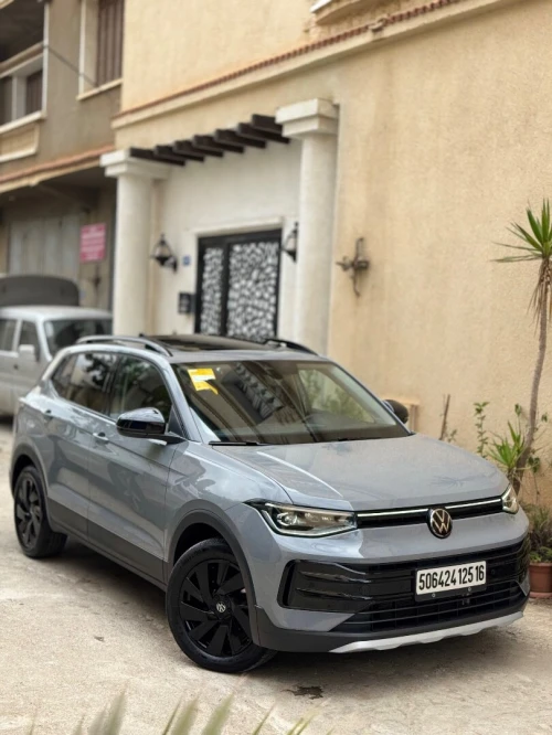 Volkswagen Tharu  2025 XR - Turbo