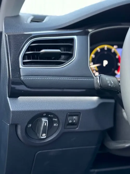Volkswagen Tahru 2025 XR - Turbo