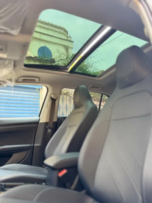 Volkswagen Tharu  2025 XR - Turbo