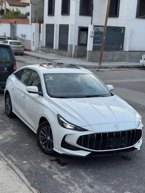 MG 5 2025 180 DVVT Full Option