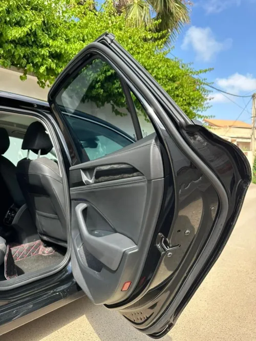 Volkswagen Passat 2025 MAGOTAN