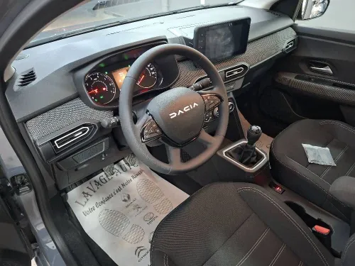 Dacia Logan 2025 Extrême