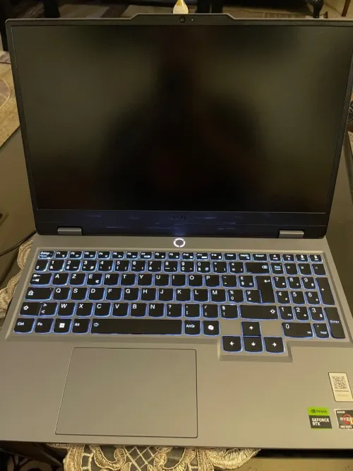 Lenovo LOQ 15 - RYZEN 7 7435HS - RTX 4060 8GB 115W - 16GB RAM - 144Hz