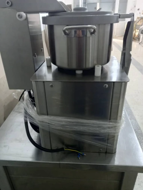 Cutter de table (couper,mixer,mélanger,pétrir) n'import quel aliment