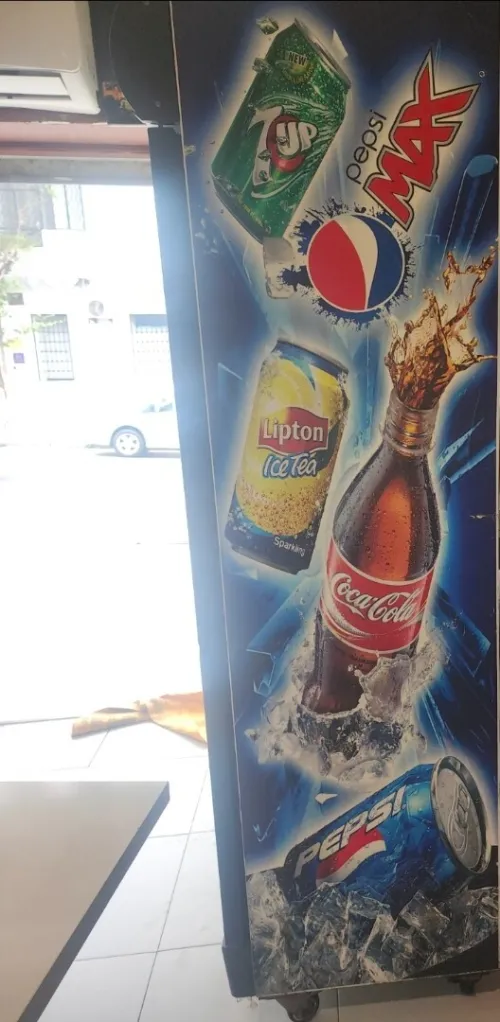 Frigo boissons fast food restaurant