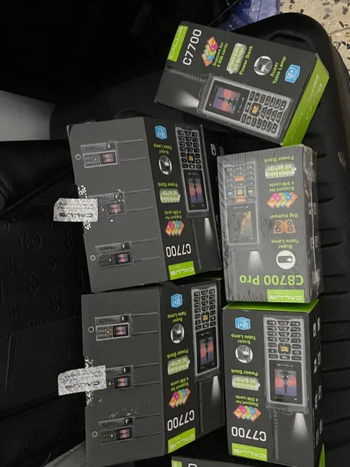هاتف أسطوري C7700