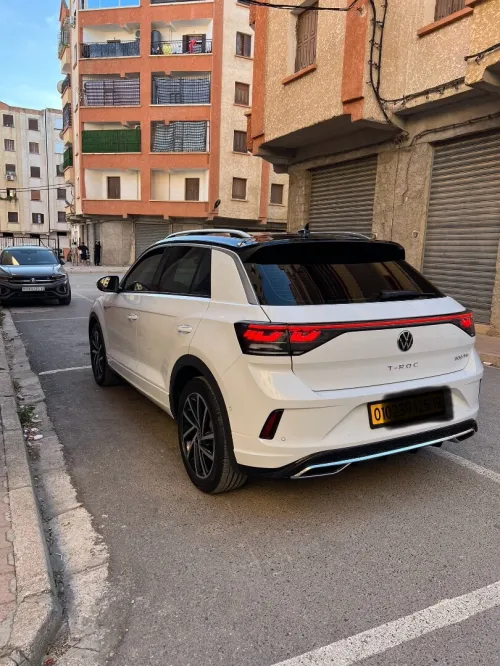 Volkswagen T-Roc 2025 R-Line 
