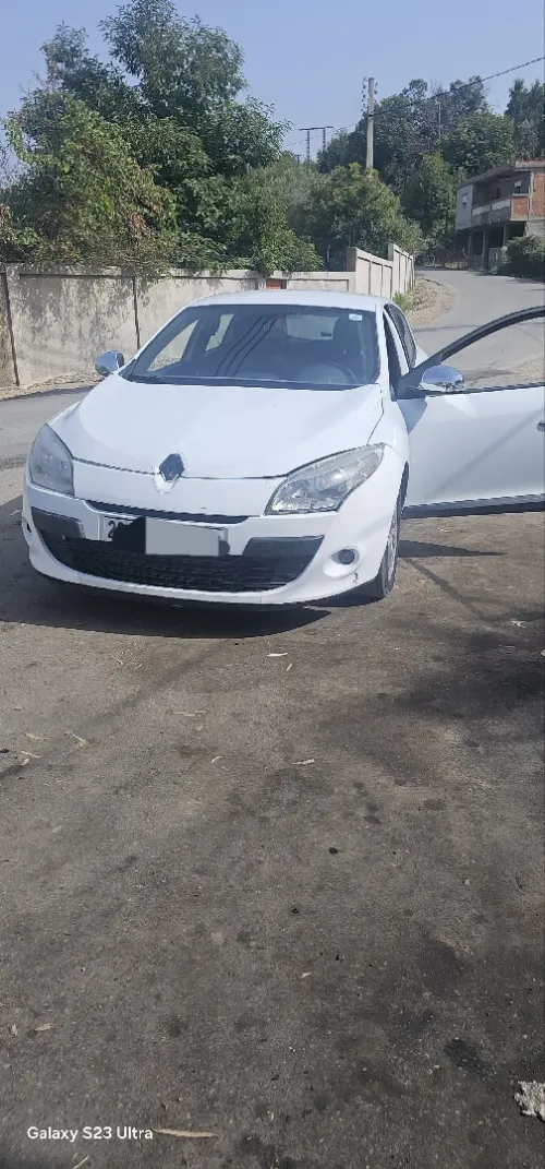 Renault Megane 3 2012 Play